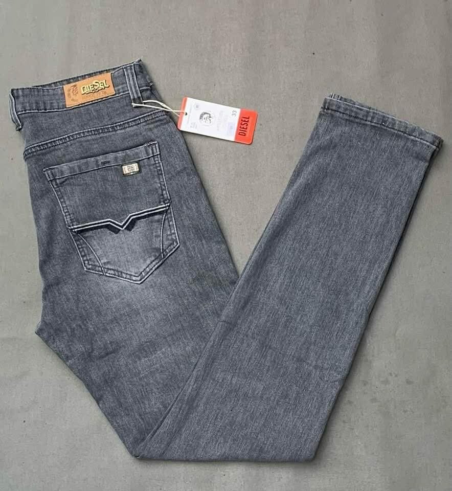 Jeans homme coupe classique