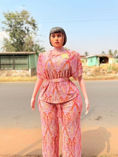 2p and body con dress