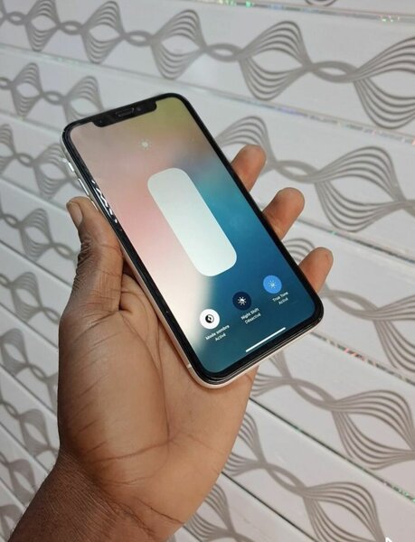 iPhone XR blanc reconditionné