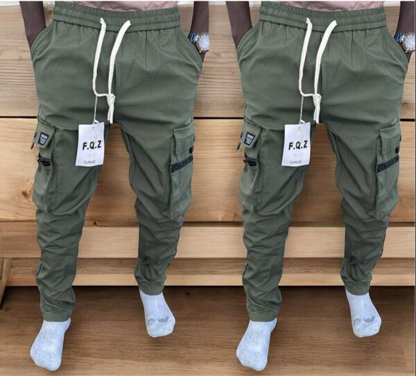 Pantalons cargo pour hommes