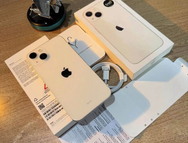 iPhone13 simple 128Go