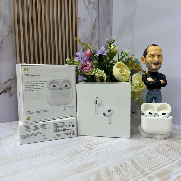 AirPods 3 premium (generation)