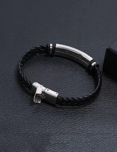 Bracelet en cuir tressé élégant