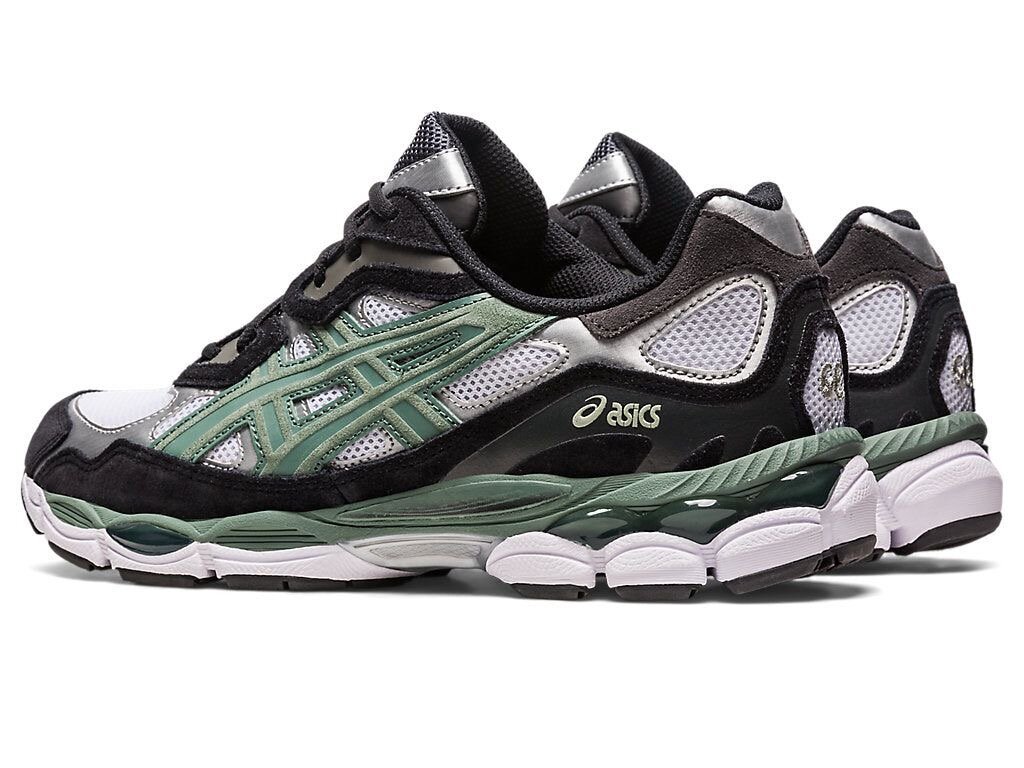 ASICS couleur black & green