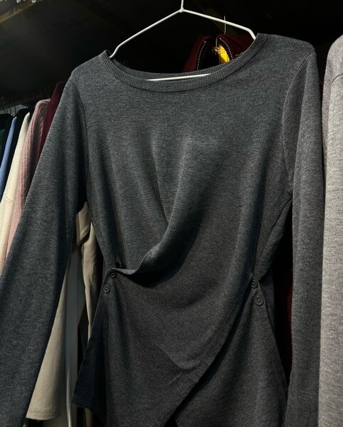 Кофточка тёмно-серая