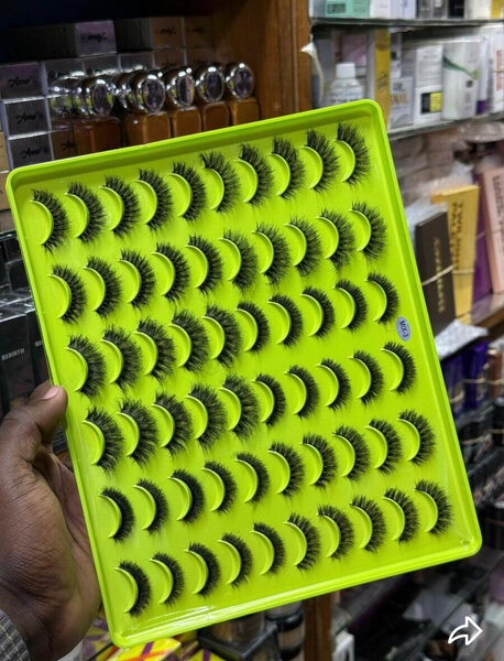 Faux Cils Volume Dramatic