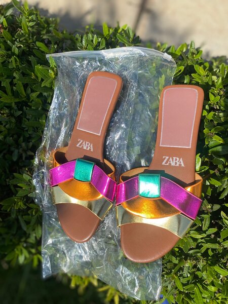 Sleek ladies easy wear