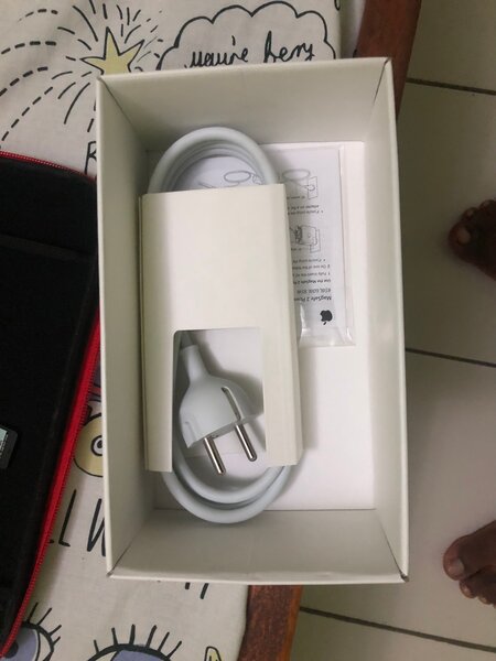 Apple MacBook Charger