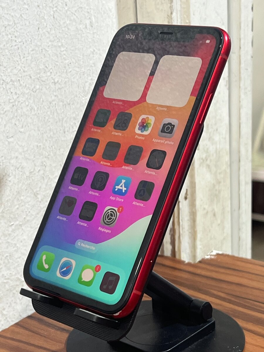 iPhone XR 64gb  ( vendu avec reçu