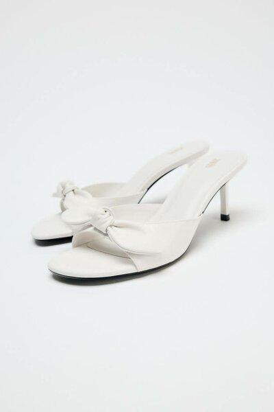 Mules élégantes à talons