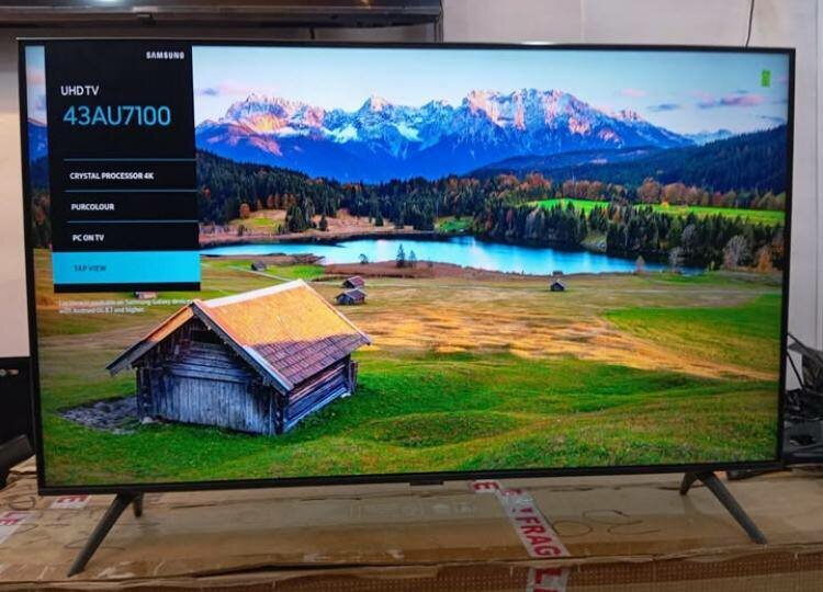 Samsung Smart Android LCD tv
