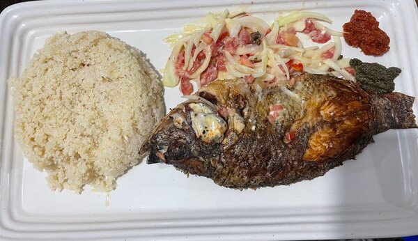 Plat de poisson grillé