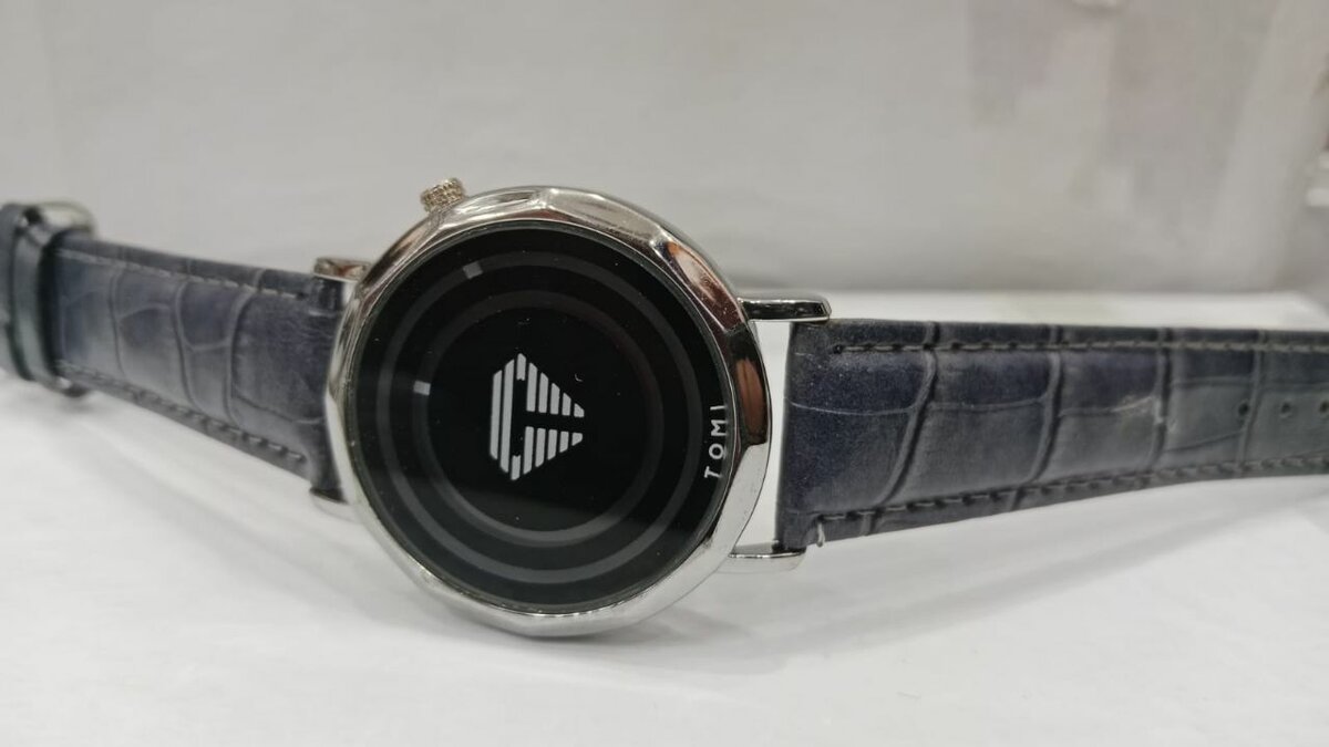 Tomi watch