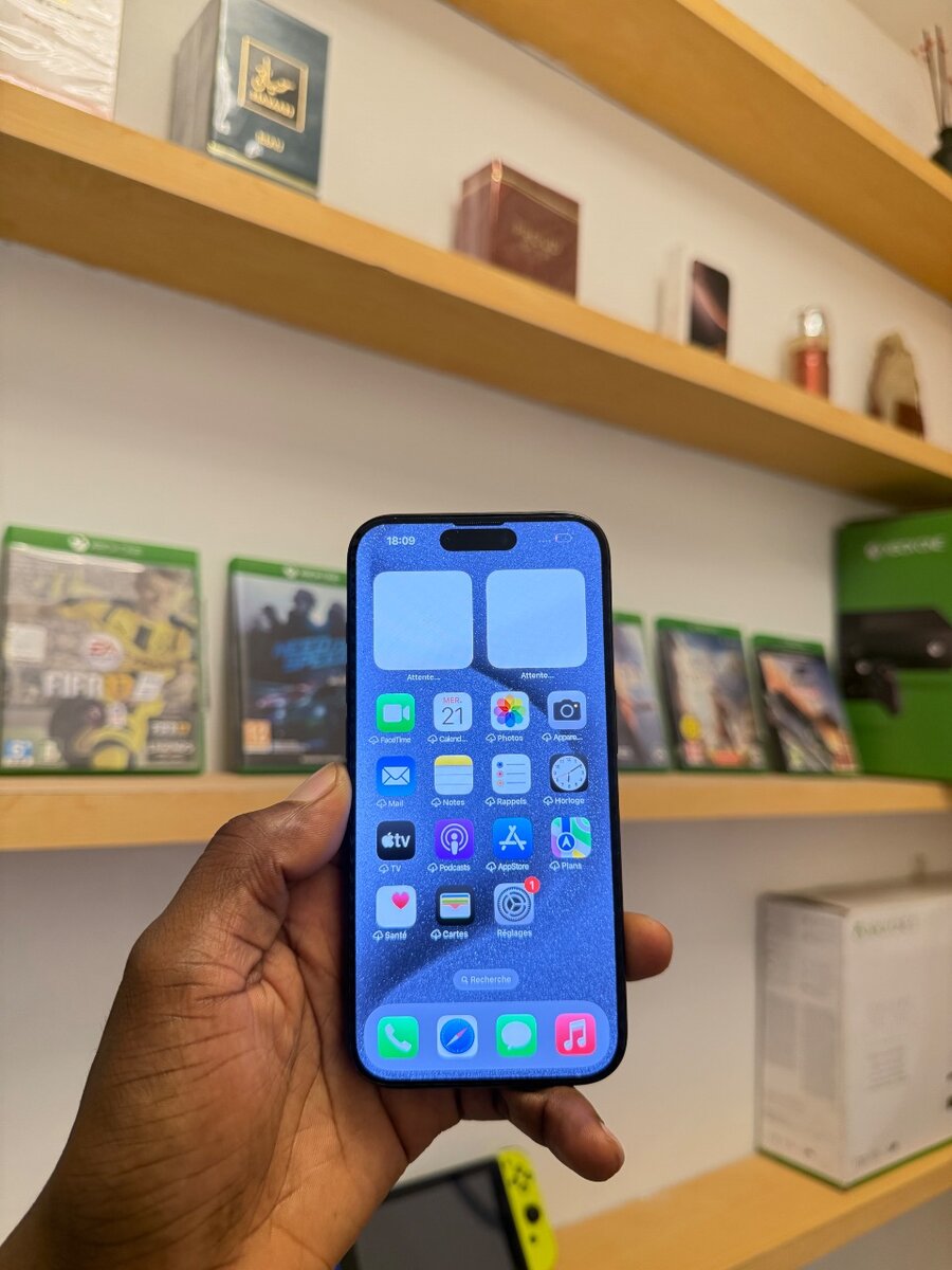 iPhone 15 Pro bleu