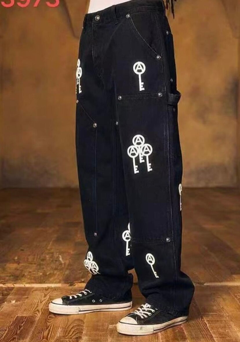 Jeans brodés tendance homme