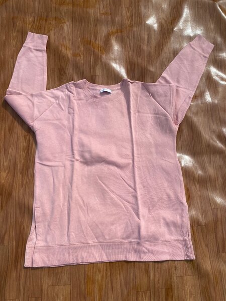 Plain peach sweatshirt