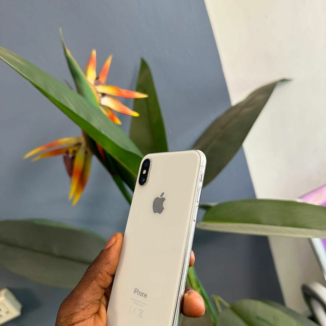 IPHONE X 256GB
