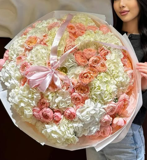 свежие и стильные букеты