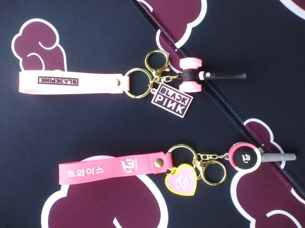 Kpop LightStick Keychains