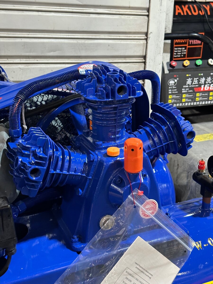 Компрессор 150л