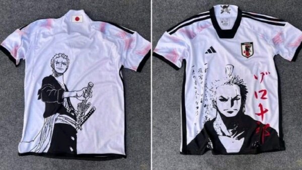 T-shirts sport anime design