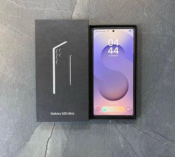 Samsung Galaxy S25 Ultra (5G)