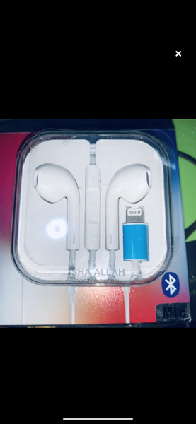 iPhone lightning earpiece (Bluetooth)