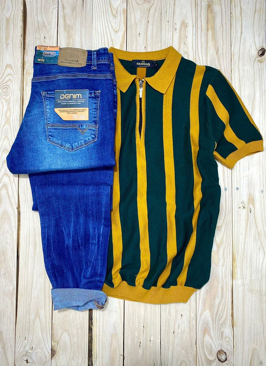 T-shirt and jeans set