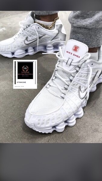 Basket Nike authentique avec sa boîte