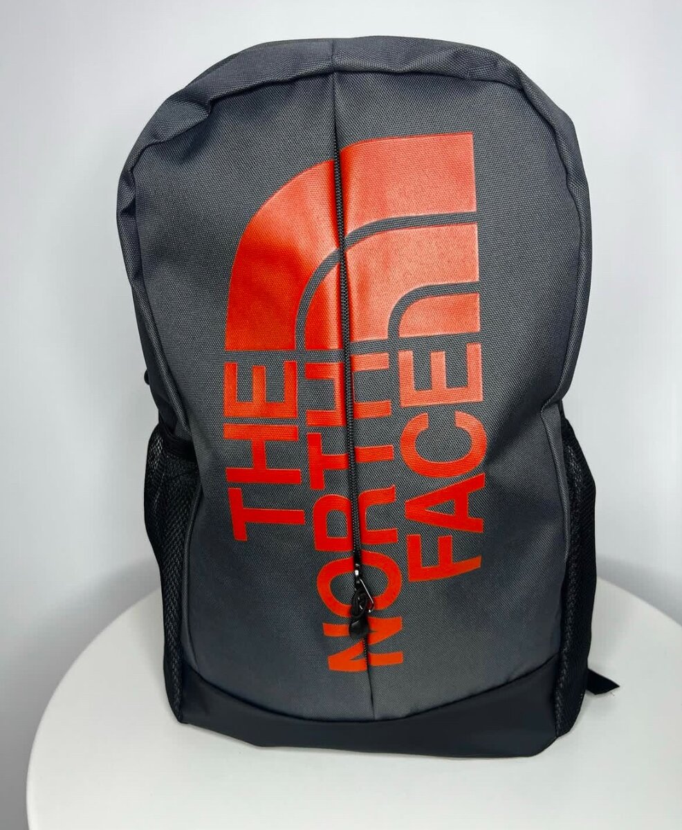 THE NORTH FACE BACKPACK