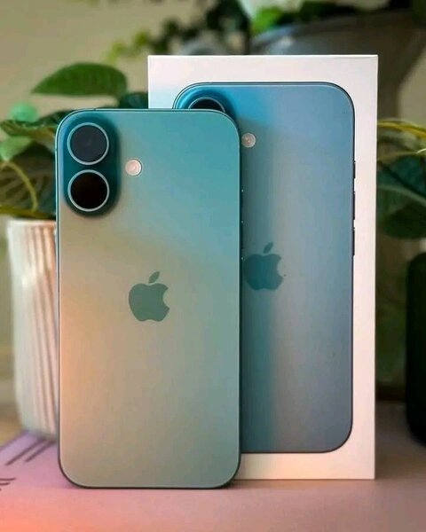 iPhone 16 Bleu Éclatant
