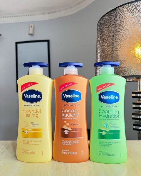Vaseline Lotions Hydratantes