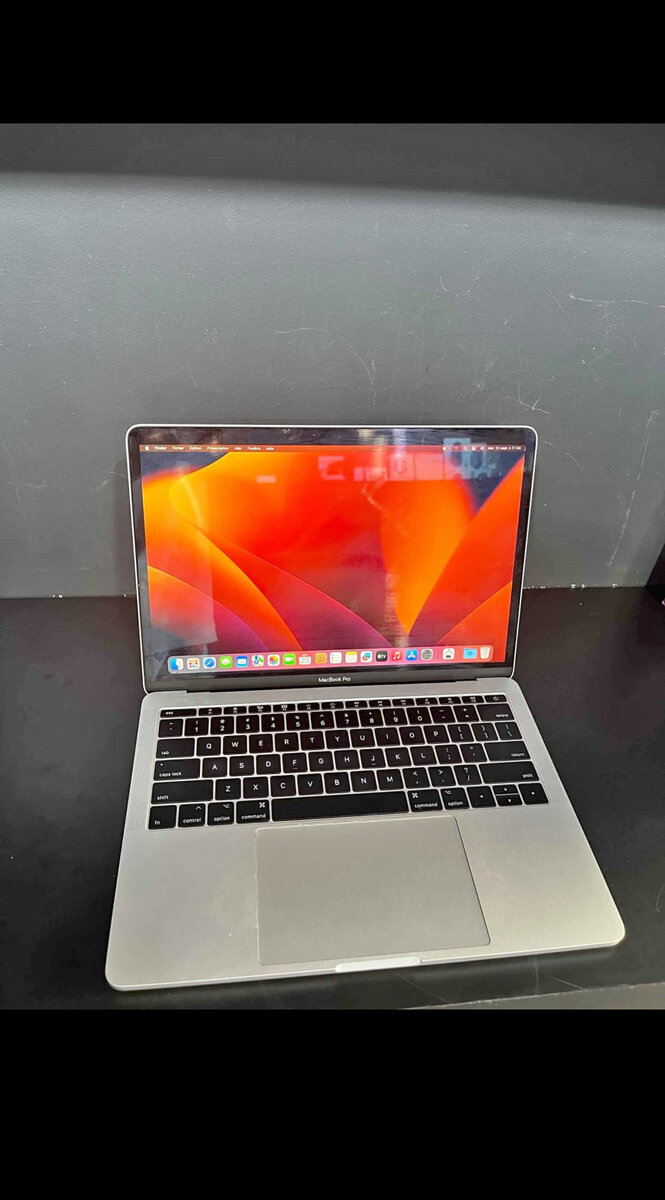 MacBook Pro 13"