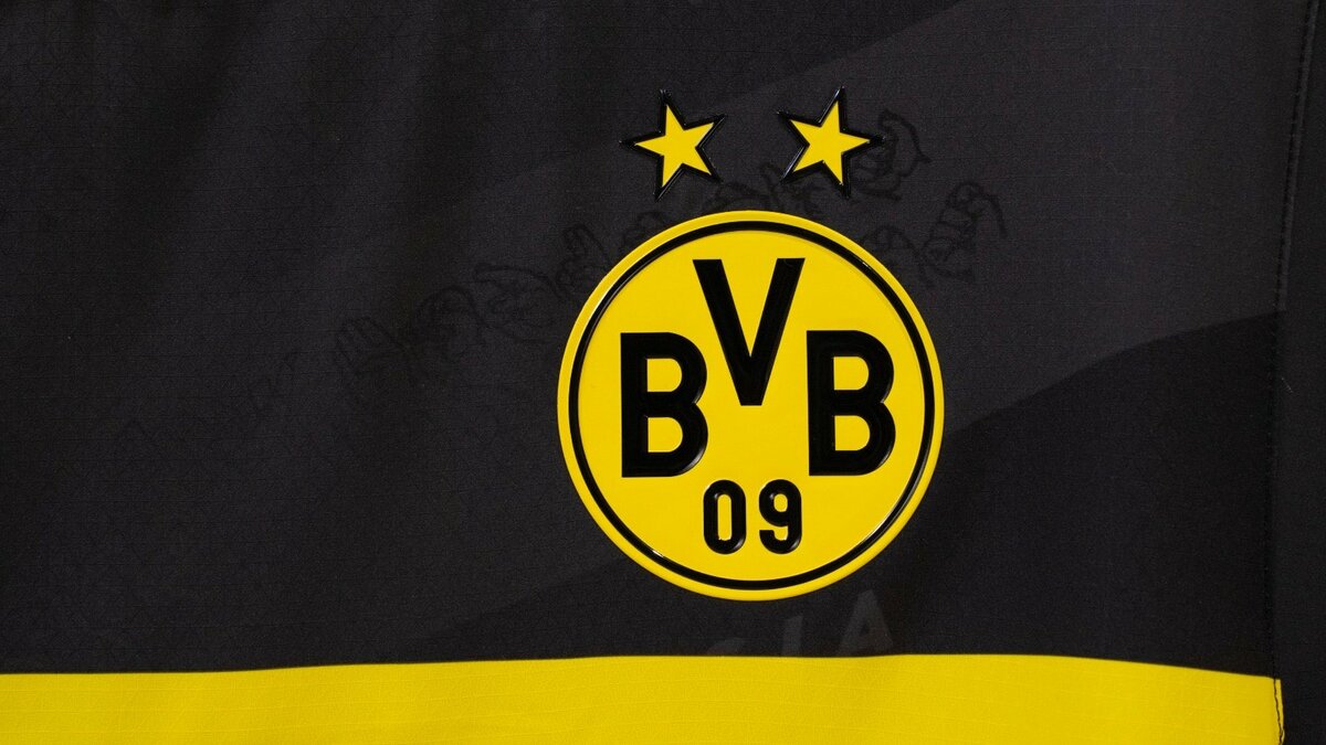 2024/25 Borussia Dortmund Away Jersey