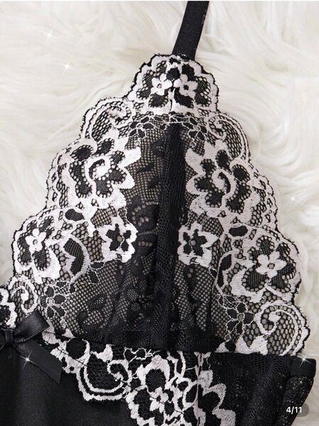 Nuisette en dentelle noire élégante