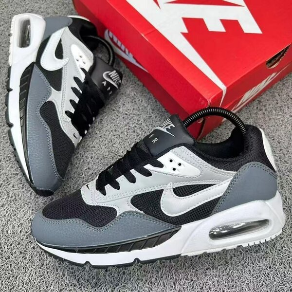 Baskets de marque élégantes