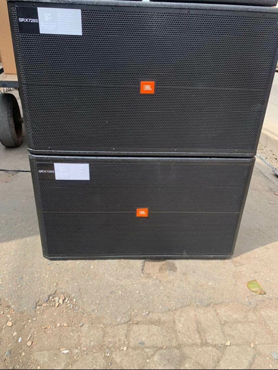 Full Set Of Bass And Sub-woofer speakers
