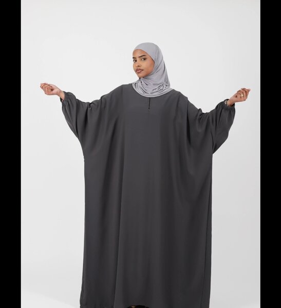 Abaya grise élégante