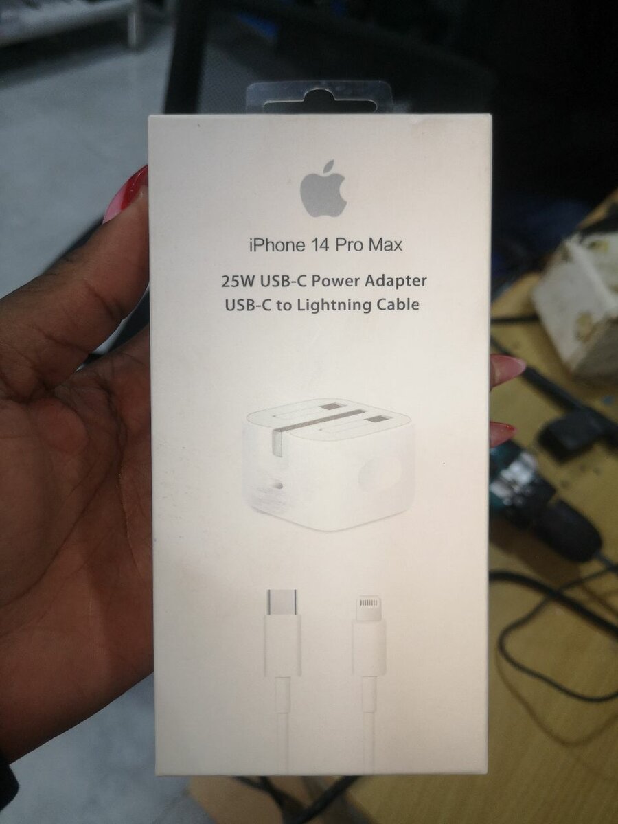 25W Lightning to C charger