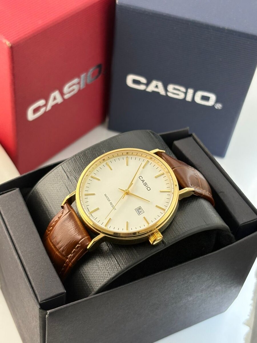 Montre élégante Casio homme