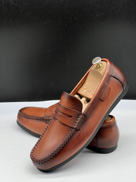 Taude marron