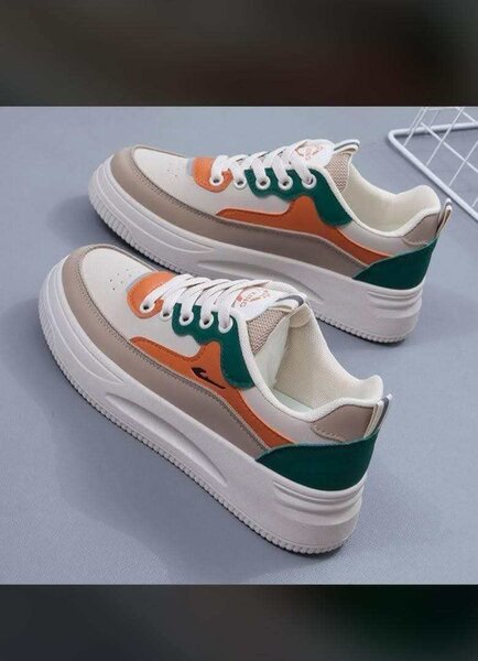 Baskets colorées tendance