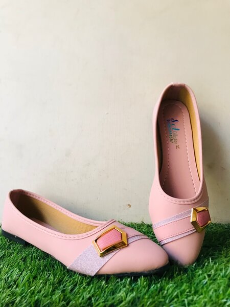 Ladies coat shoes