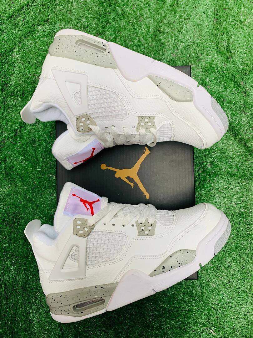 Jordan 4