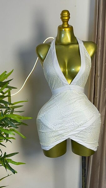 Robe élégante florale