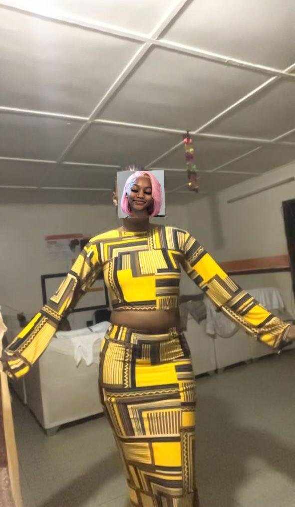 Robe longue à carreaux élégante