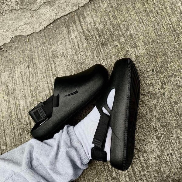 Sabots de confort élégants