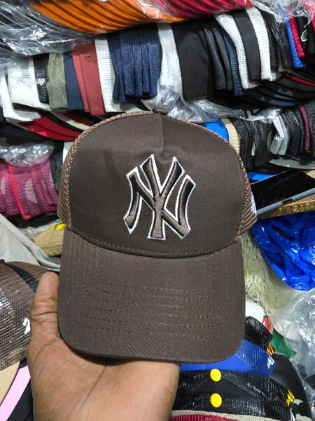 Casquette NY marron style