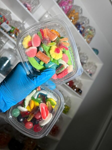 Bonbons variés en boîte