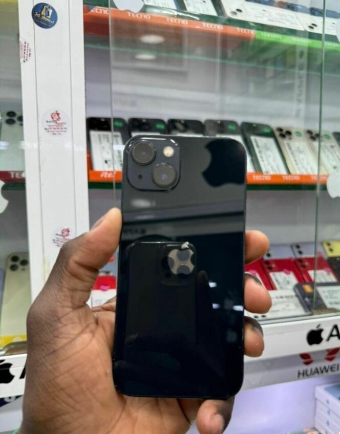 iPhone 13 Pro - Noir, 128 Go